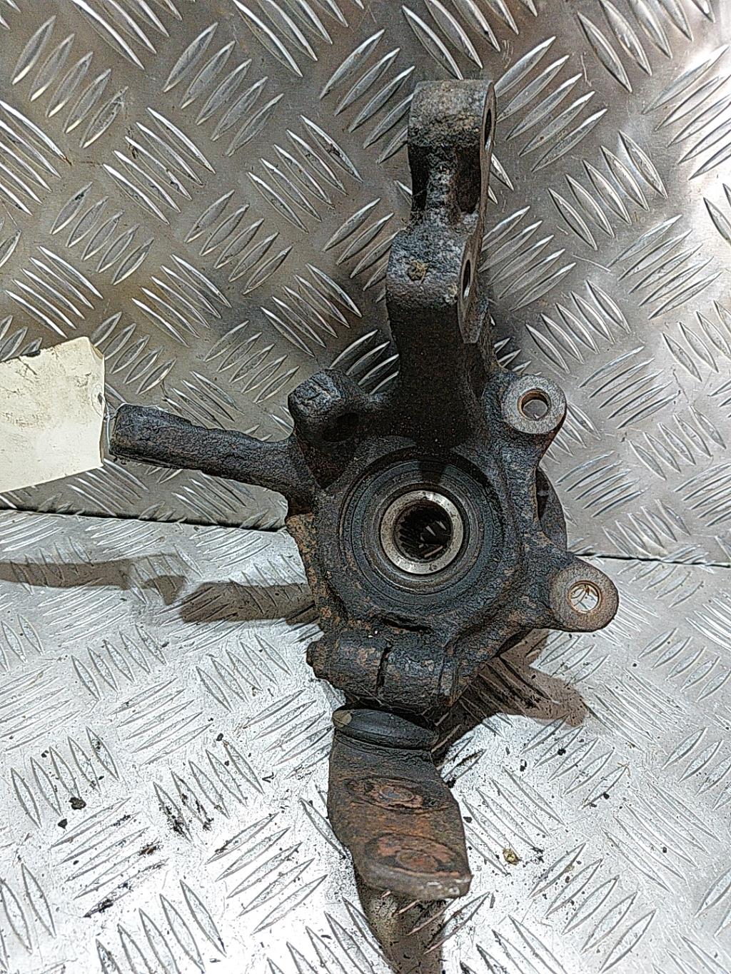 Mozzo anteriore sinistro RENAULT KANGOO 1 PHASE 1 Gasolina - 1
