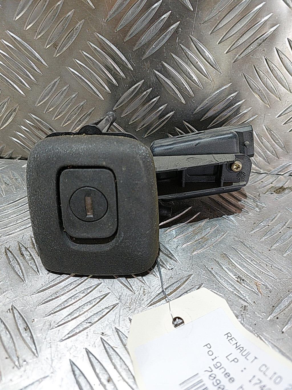 Poignee hayon RENAULT CLIO 2 PHASE 1 Essence - 1