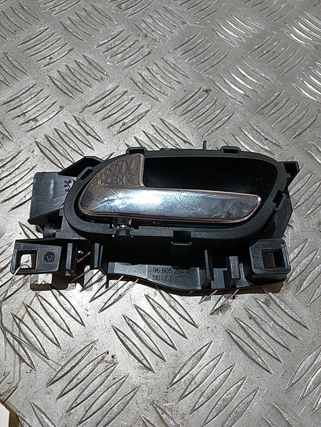 Maniglia interna posteriore sinistra PEUGEOT 308 1 PHASE 1 Diésel - 1