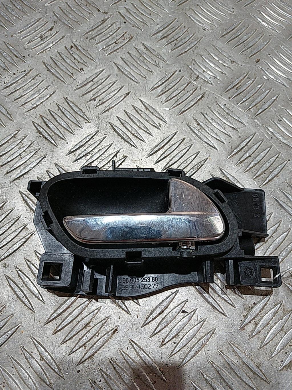 Maniglia interna anteriore destra PEUGEOT 308 1 PHASE 1 Diésel - 1