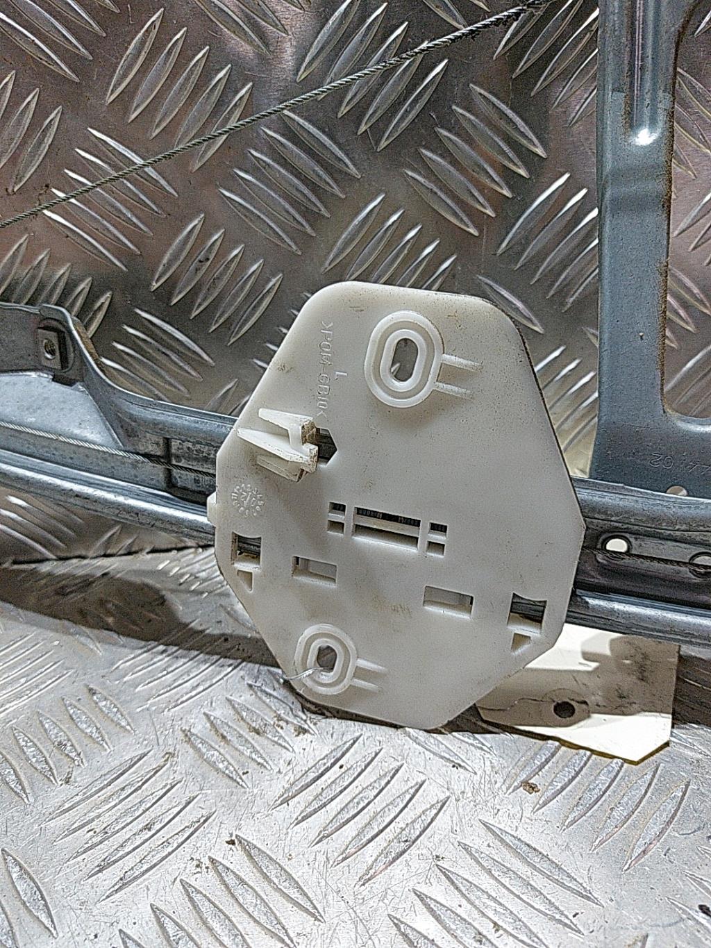 Alzacristalli manuale posteriore sinistro RENAULT CLIO 2 PHASE 2 Gasolina - 1