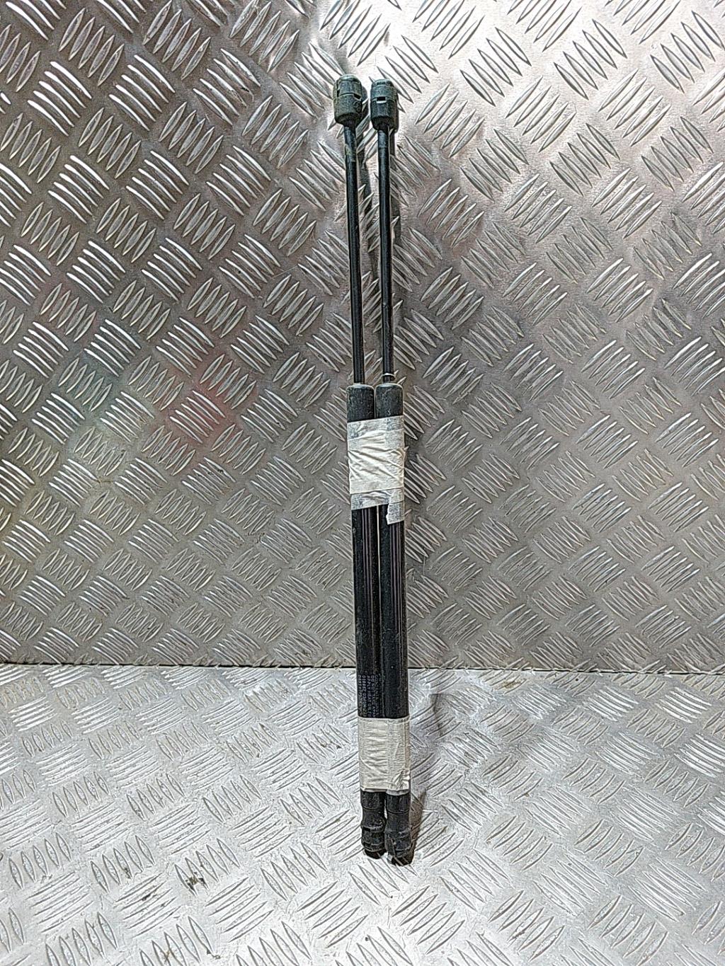 Verin de coffre MAZDA 2 2 PHASE 2 Diesel - 1