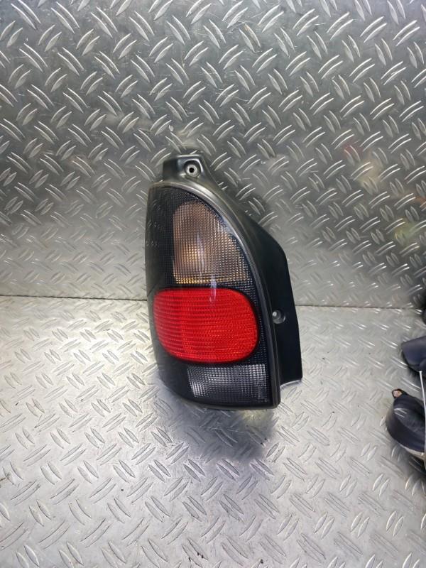 Fanale posteriore principale sinistro (luci) RENAULT ESPACE 3 Diésel - 1
