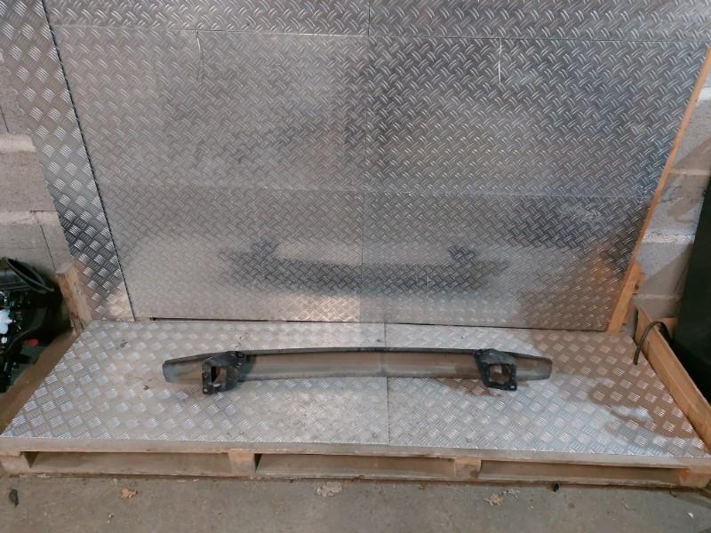 Traversa rinforzo paraurti posteriore VOLKSWAGEN GOLF 4 Diésel - 1