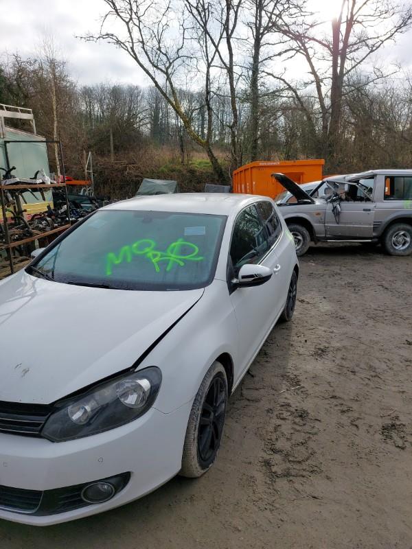 Planche de bord complete VOLKSWAGEN GOLF 6 Diesel - 1