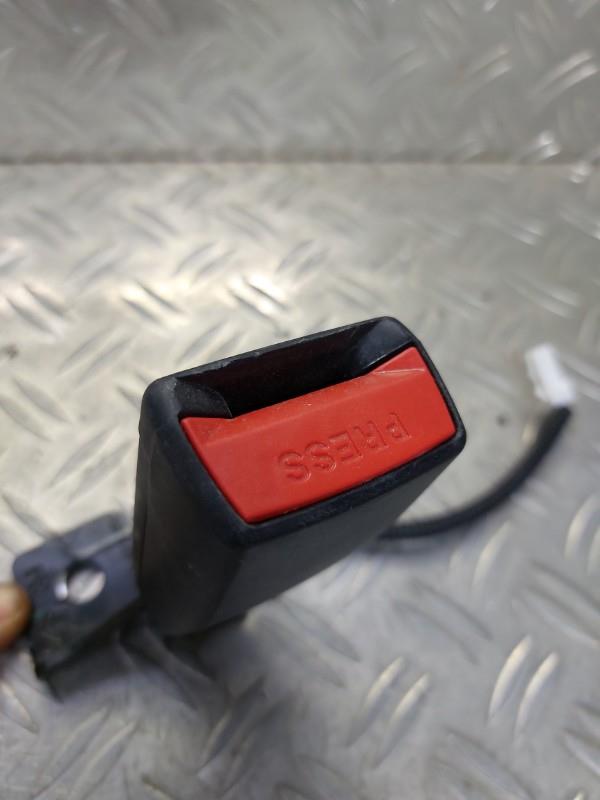 Aggancio cintura sicurezza posteriore destro KIA CEE-D 2 PHASE 1 Diésel - 1