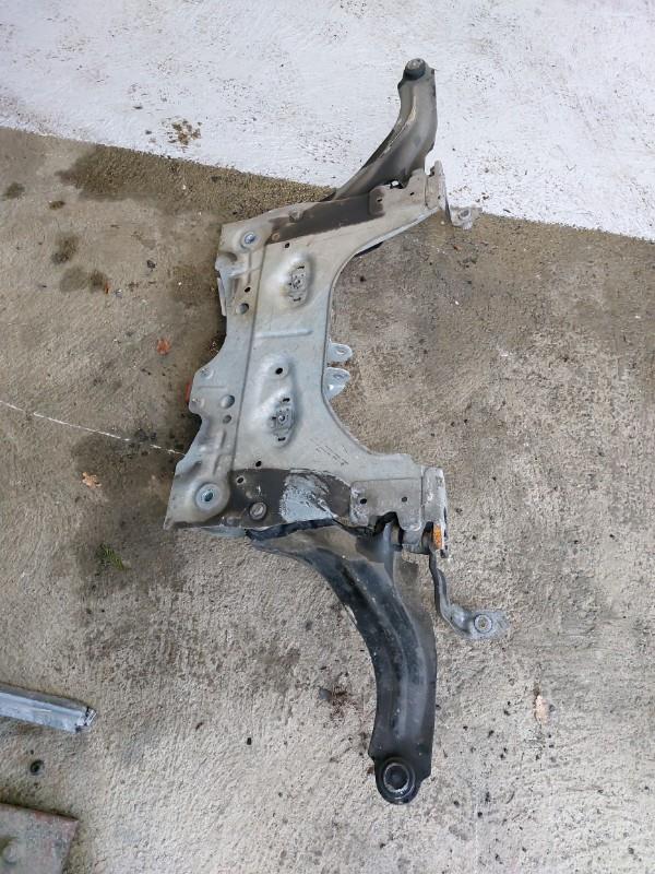 Culla motore anteriore RENAULT CLIO 4 PHASE 1 BREAK Diésel - 1
