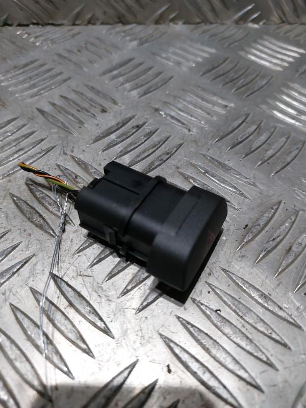 Bouton de warning FORD FIESTA 5 PHASE 2 Essence - 1