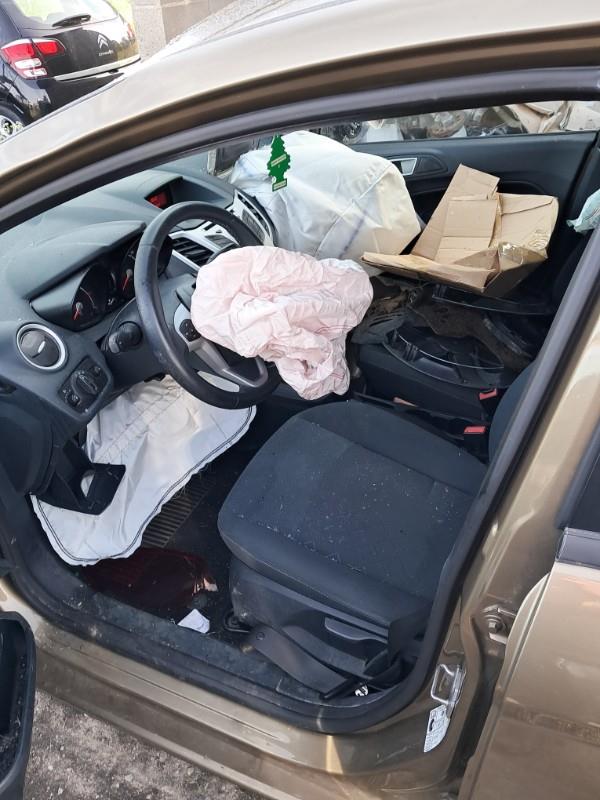Portabagagli/Portellone posteriore FORD FIESTA 6 PHASE 1 Diésel - 1