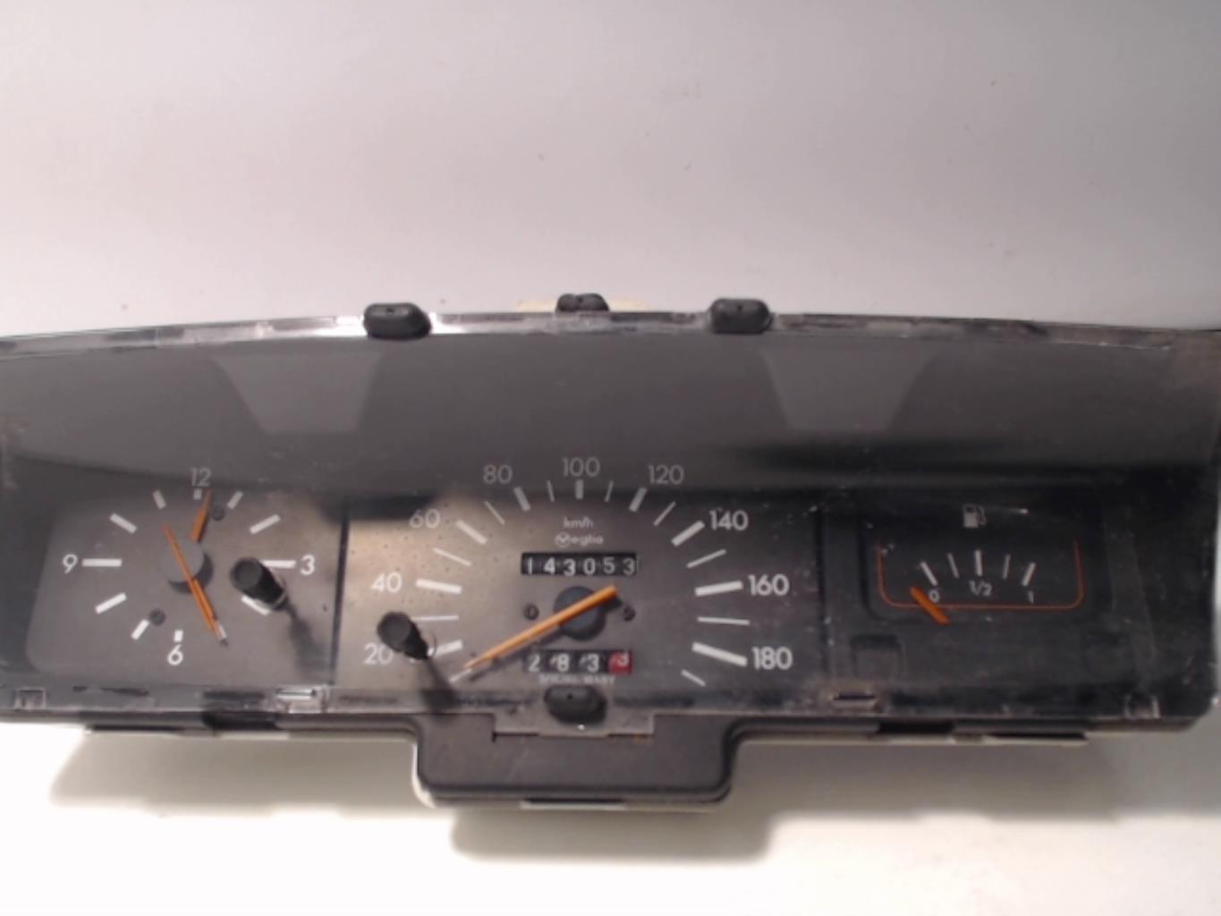 Tachimetro PEUGEOT 205 PHASE 2 Diésel - 1