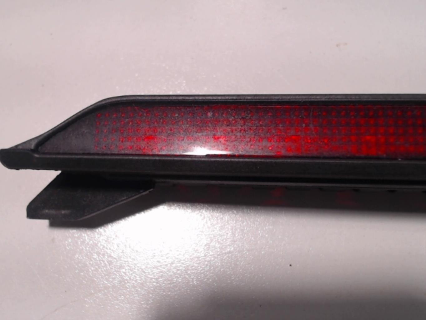 Luce stop centrale VOLKSWAGEN GOLF 4 Gasolina - 1