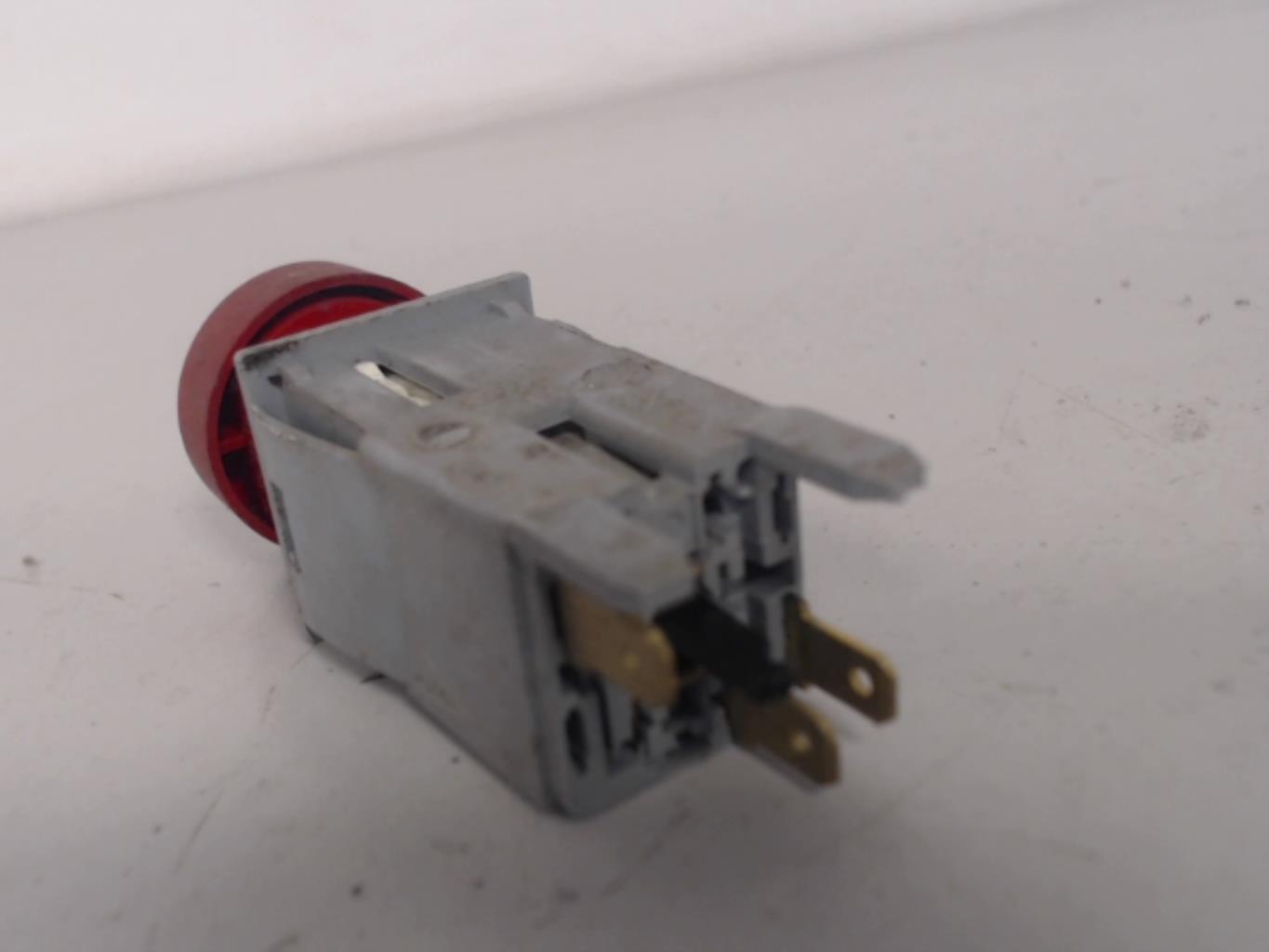 Bouton de warning CITROEN BERLINGO 1 PHASE 1 Diesel - 1