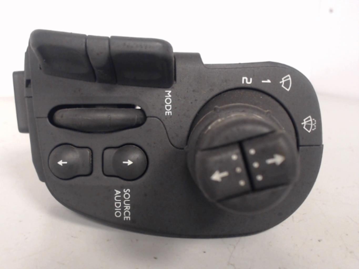 Commodo d'essuie glaces RENAULT CLIO 3 PHASE 2 Diesel - 1