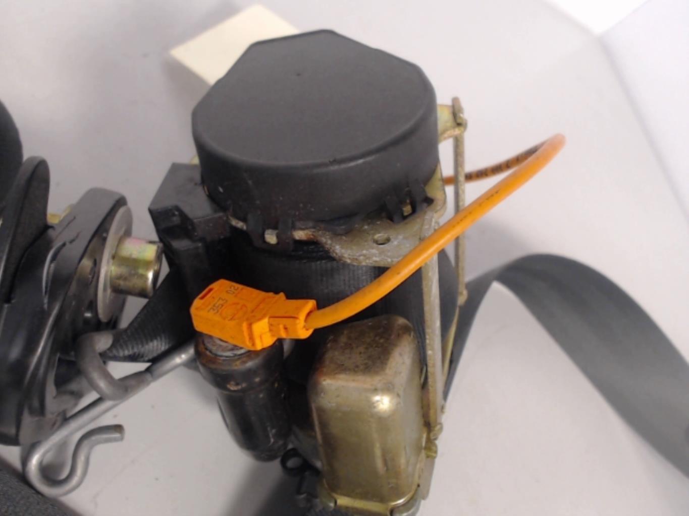 Cintura di sicurezza anteriore destra PEUGEOT 307 PHASE 1 Diésel - 1