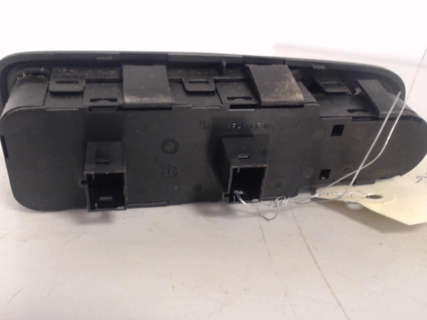 Interruttore lavacristalli anteriore sinistro CITROEN C4 GRAND PICASSO 1 Diésel - 1