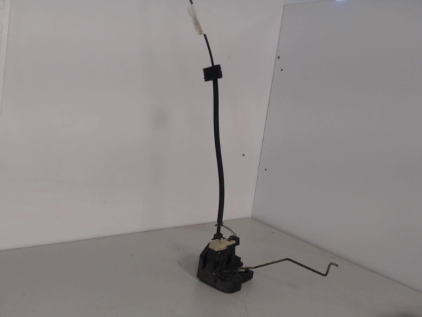 Serrure avant droit RENAULT CLIO 2 PHASE 2 Diesel - 1