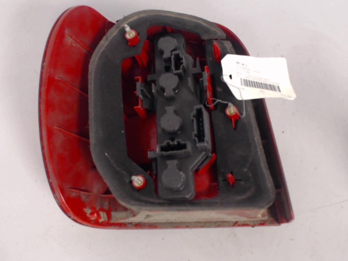 Fanale posteriore principale destro (luci) VOLKSWAGEN POLO 3 PHASE 2 Gasolina - 1