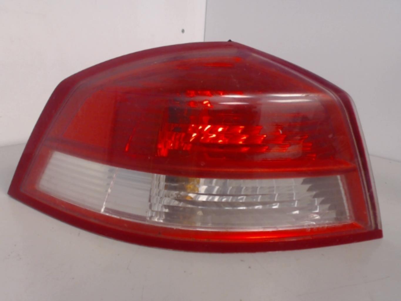 Fanale posteriore principale sinistro (luci) RENAULT VEL SATIS PHASE 1 Diésel - 1