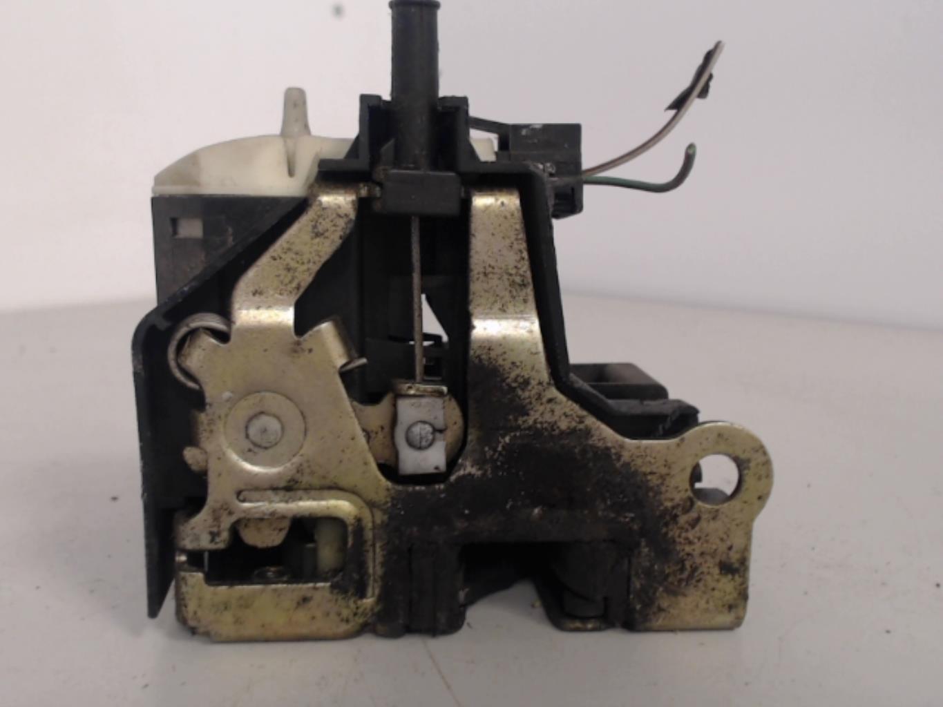 Serrure avant gauche RENAULT CLIO 2 PHASE 2 Diesel - 1