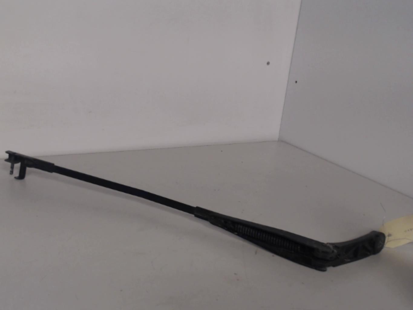 Braccio tergicristallo anteriore sinistro VOLKSWAGEN GOLF PLUS PHASE 1 Diésel - 1