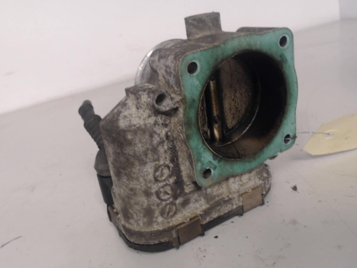 Boitier papillon AUDI A4 1 AVANT PHASE 2 BREAK Essence - 1