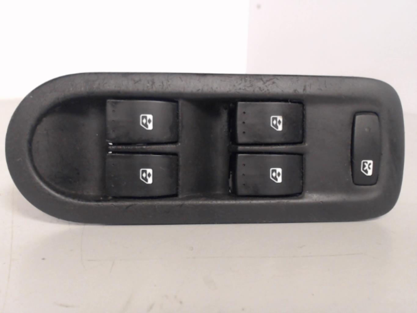 Interruttore lavacristalli anteriore sinistro RENAULT SCENIC 2 PHASE 1 Diésel - 1