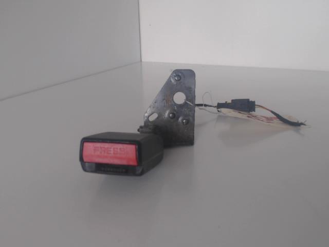 Aggancio cintura sicurezza posteriore sinistro PEUGEOT 207 PHASE 1 Diésel - 1