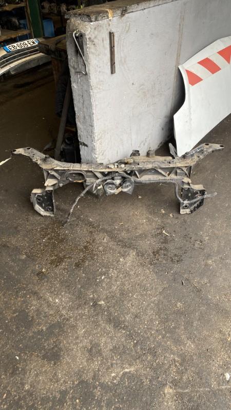 Armature avant, Masque avant RENAULT CLIO 3 PHASE 1 Essence - 1
