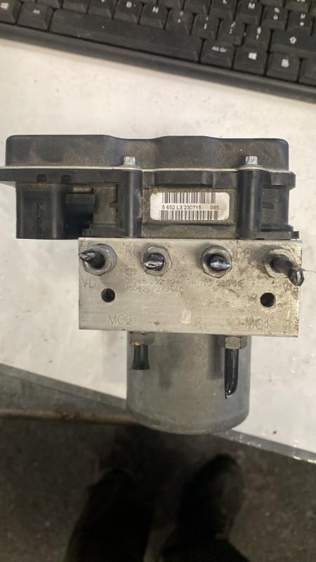 Bloc ABS (freins anti-blocage) DS DS4 1 PHASE 1 Diesel - 1