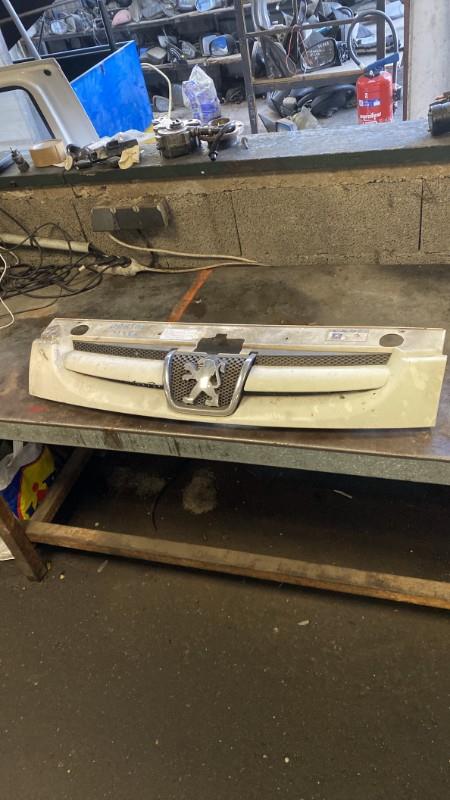 Calandre PEUGEOT PARTNER 1 PHASE 2 Diesel - 1