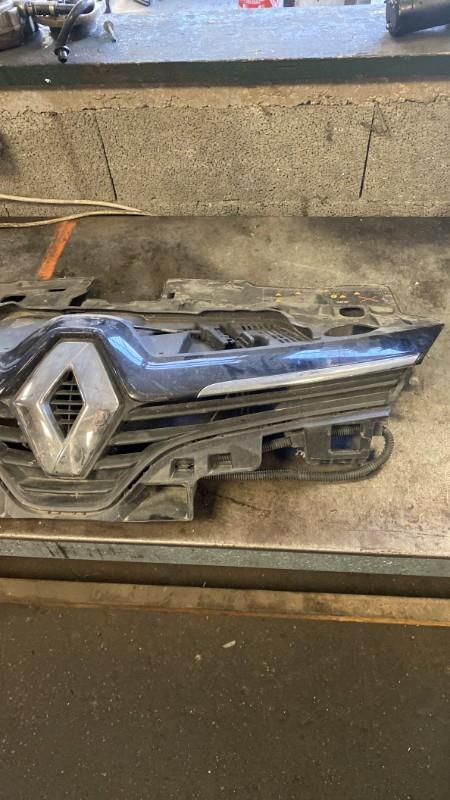 Calandre RENAULT CLIO 4 PHASE 1 Essence - 1