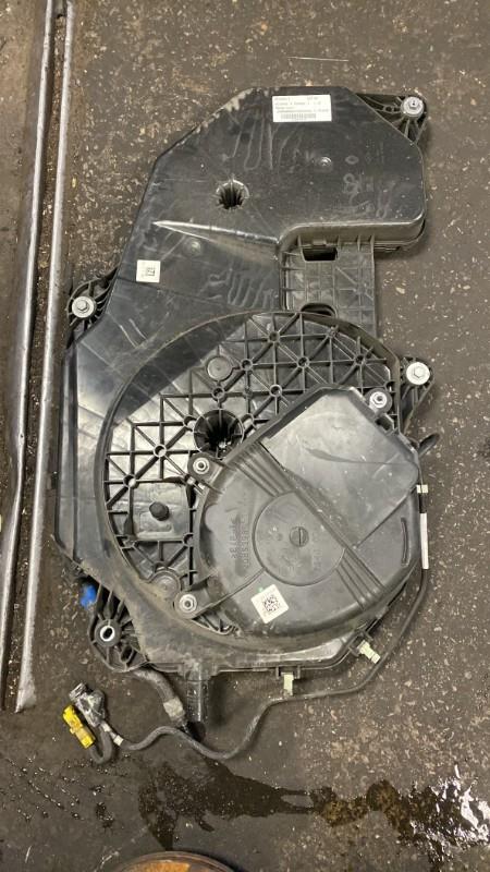 Reservoir RENAULT MEGANE 4 PHASE 1  - 1