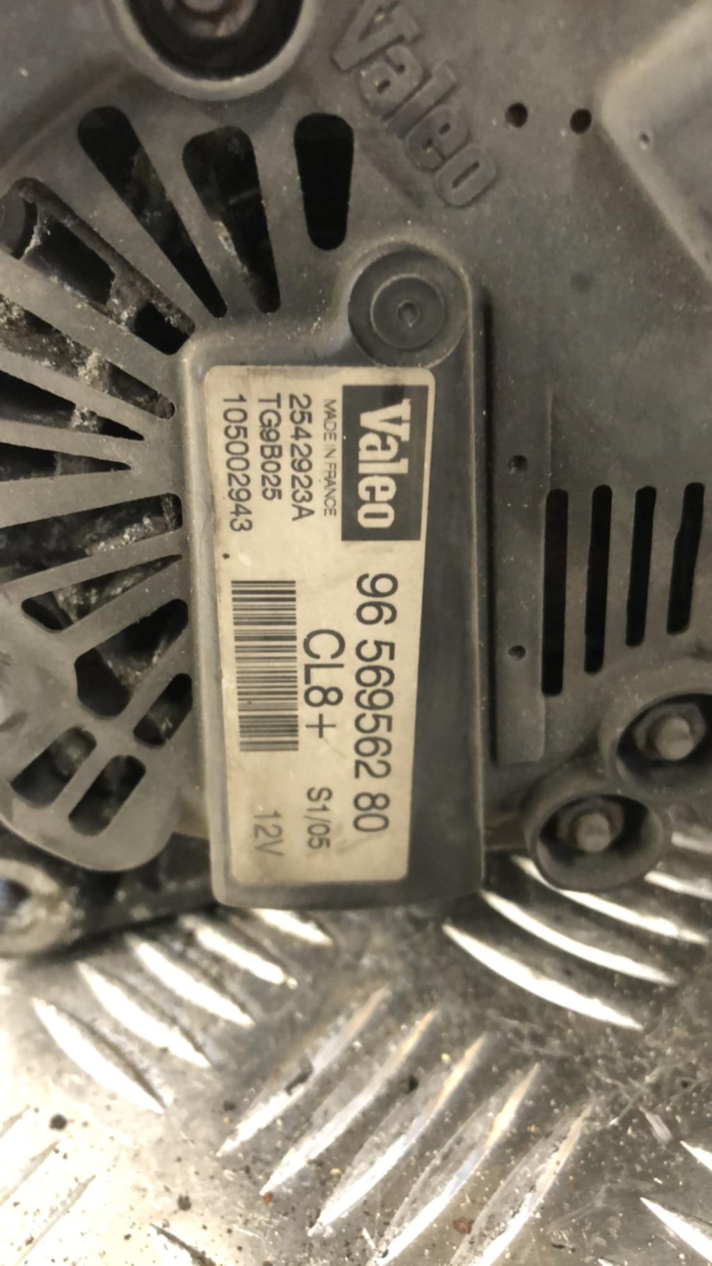 Alternateur CITROEN C3 1 PHASE 1 Essence - 1