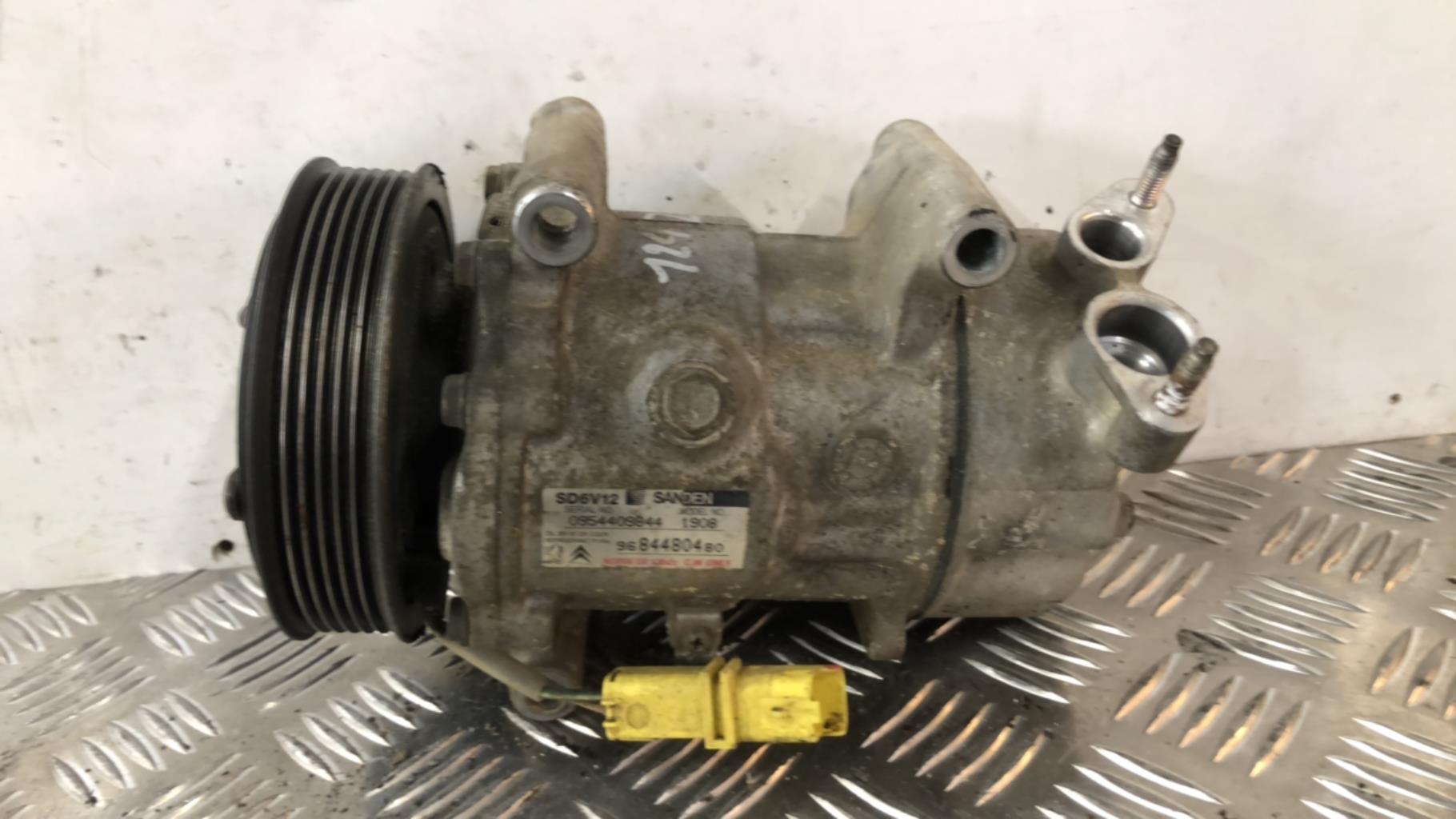 Compresseur clim CITROEN NEMO Diesel - 1