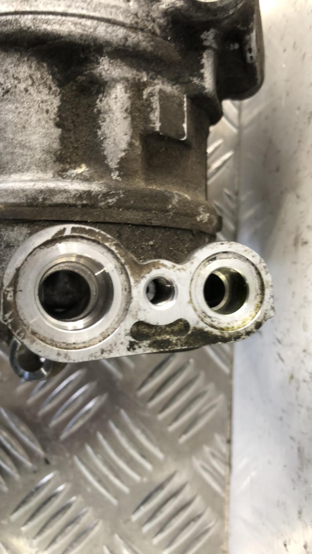 Compresseur clim OPEL CORSA D PHASE 2 Diesel - 1