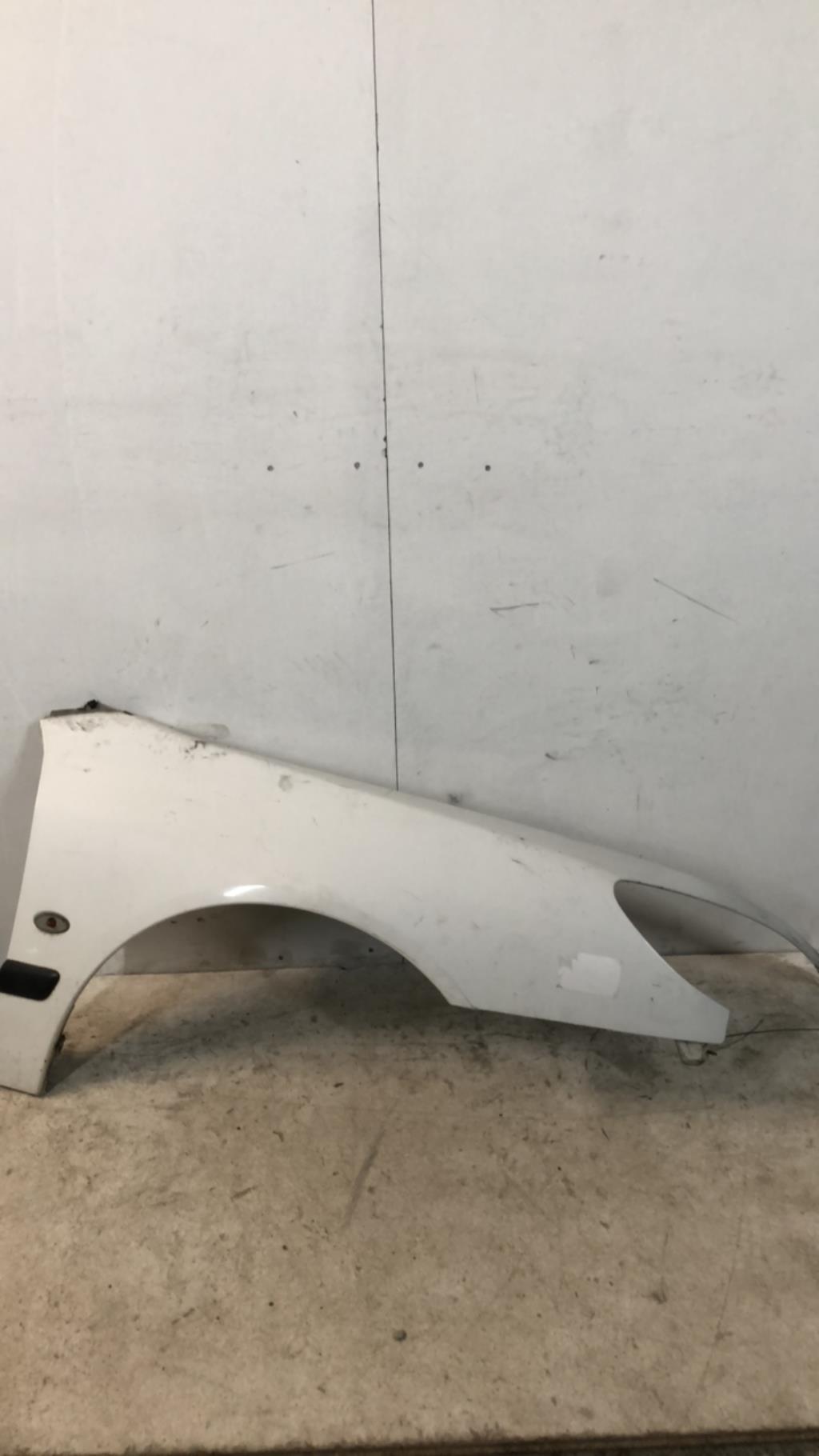 Aile avant droit PEUGEOT 607 PHASE 1 Diesel - 1