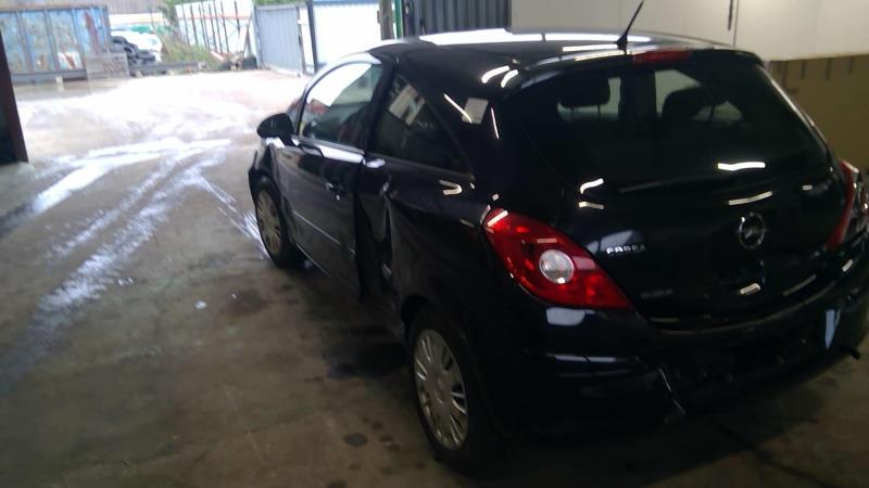 Feu arriere stop central OPEL CORSA D PHASE 1 Essence - 1