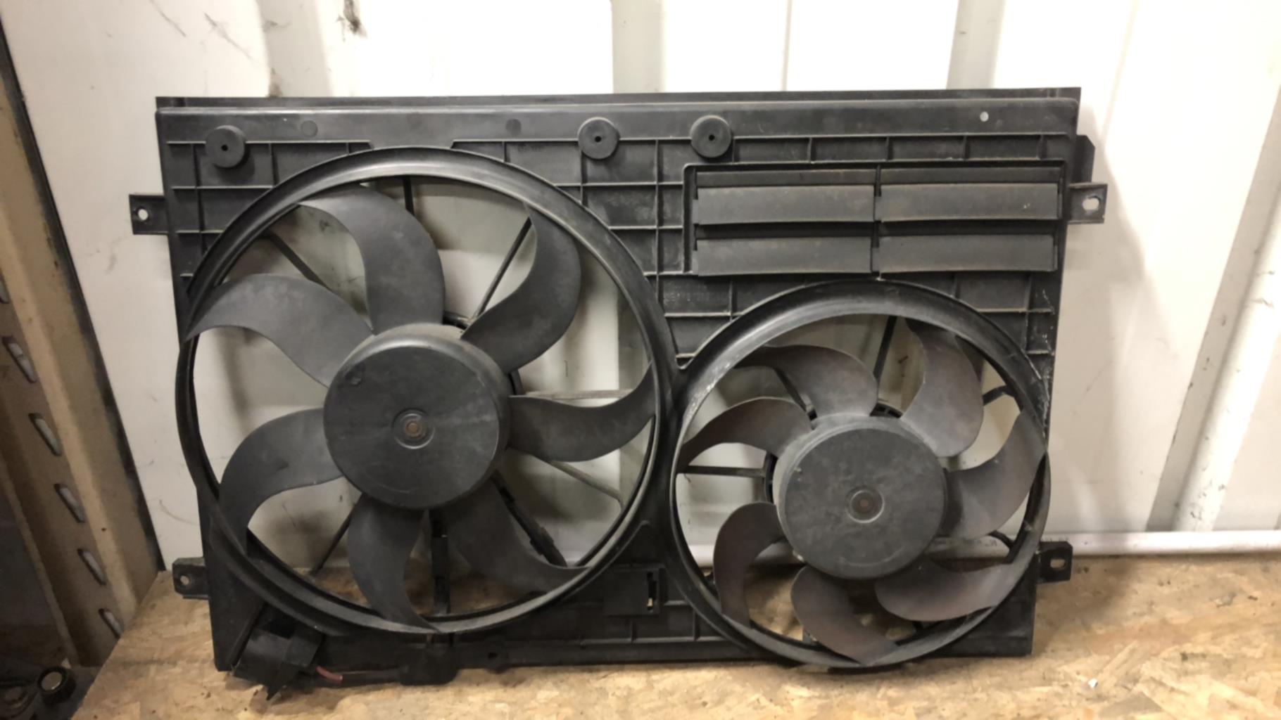 Support radiateur VOLKSWAGEN PASSAT 5 Diesel - 1
