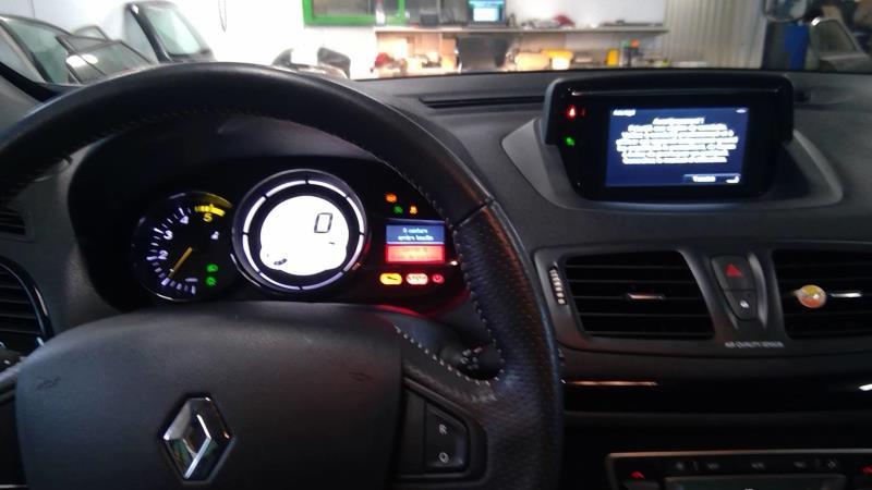 Ecran GPS RENAULT MEGANE 3 PHASE 2 Diesel - 1