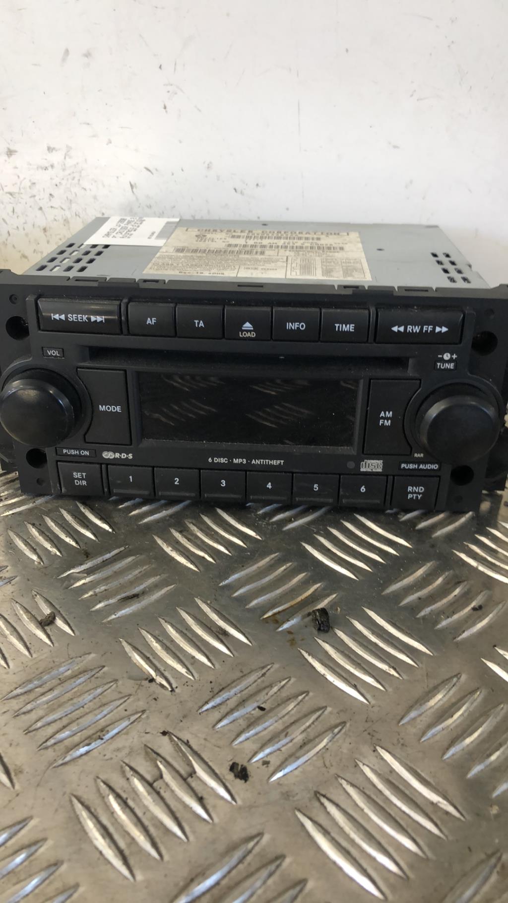 Autoradio d'origine CHRYSLER PT CRUISER PHASE 2 BREAK Diesel - 1