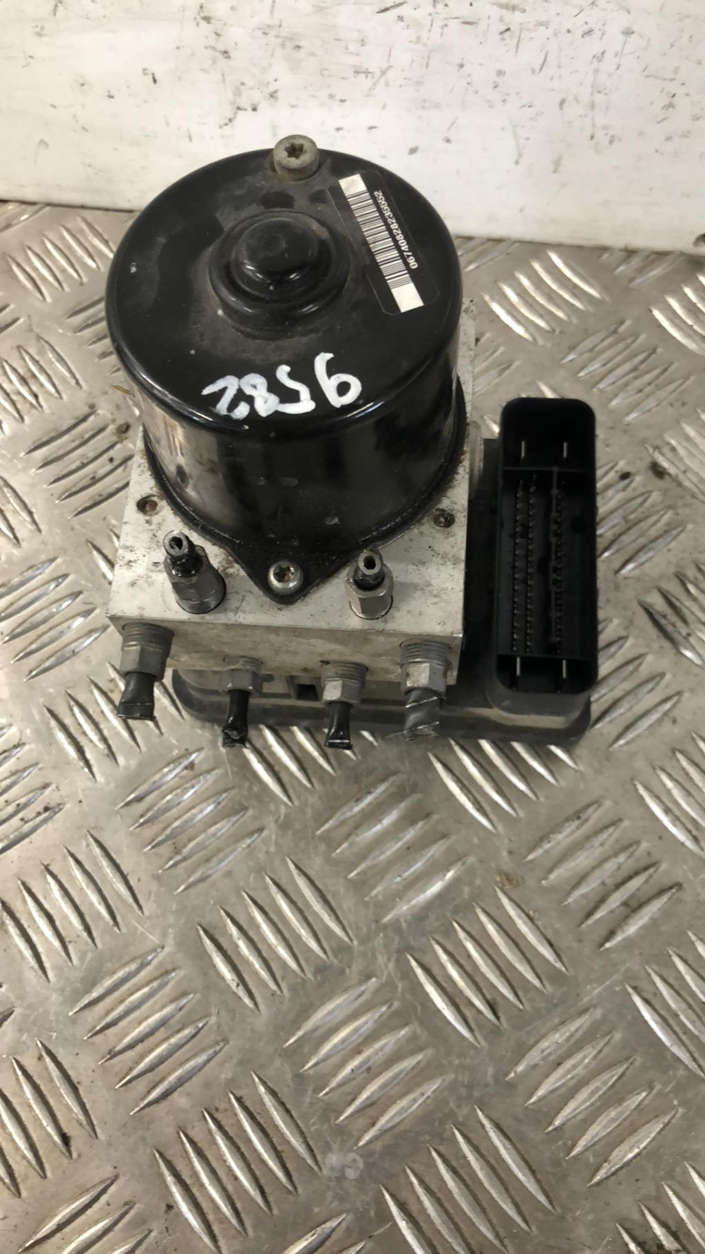 Bloc ABS (freins anti-blocage) MAZDA 3 1 PHASE 1 Essence - 1