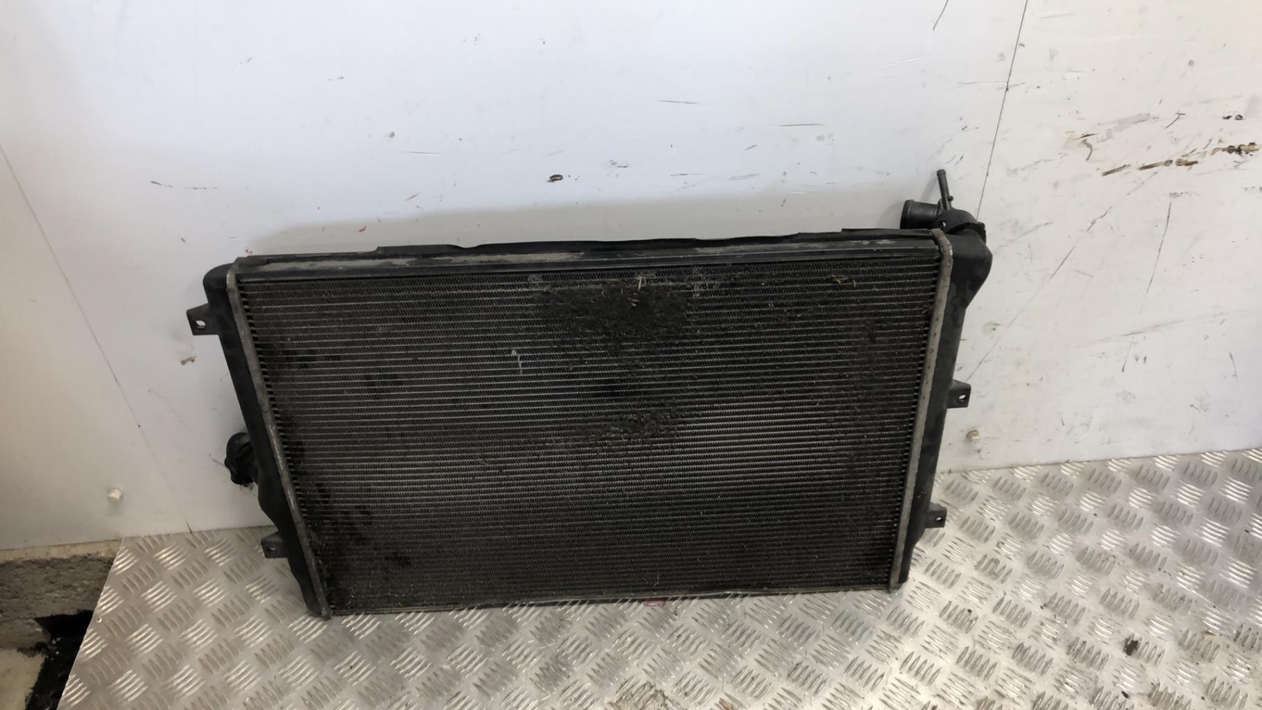 Radiateur eau VOLKSWAGEN GOLF 5  - 1