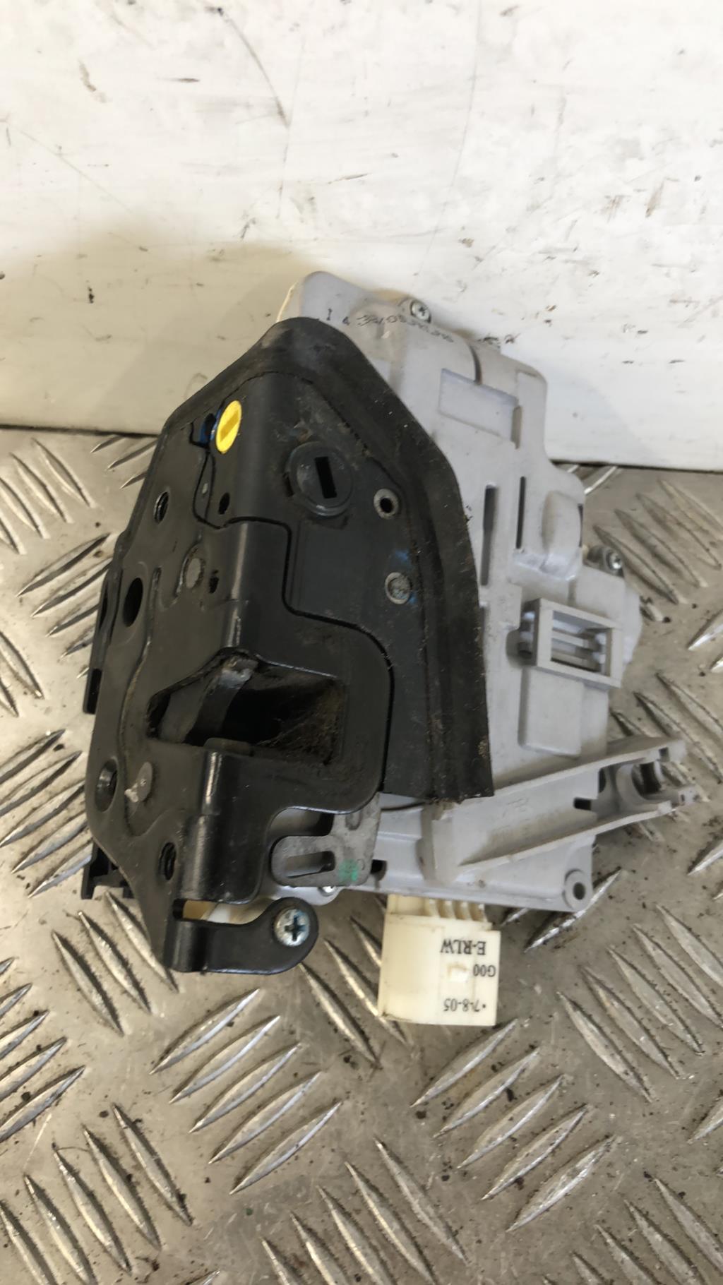Serrure arriere gauche SEAT LEON 2 PHASE 1 Diesel - 1