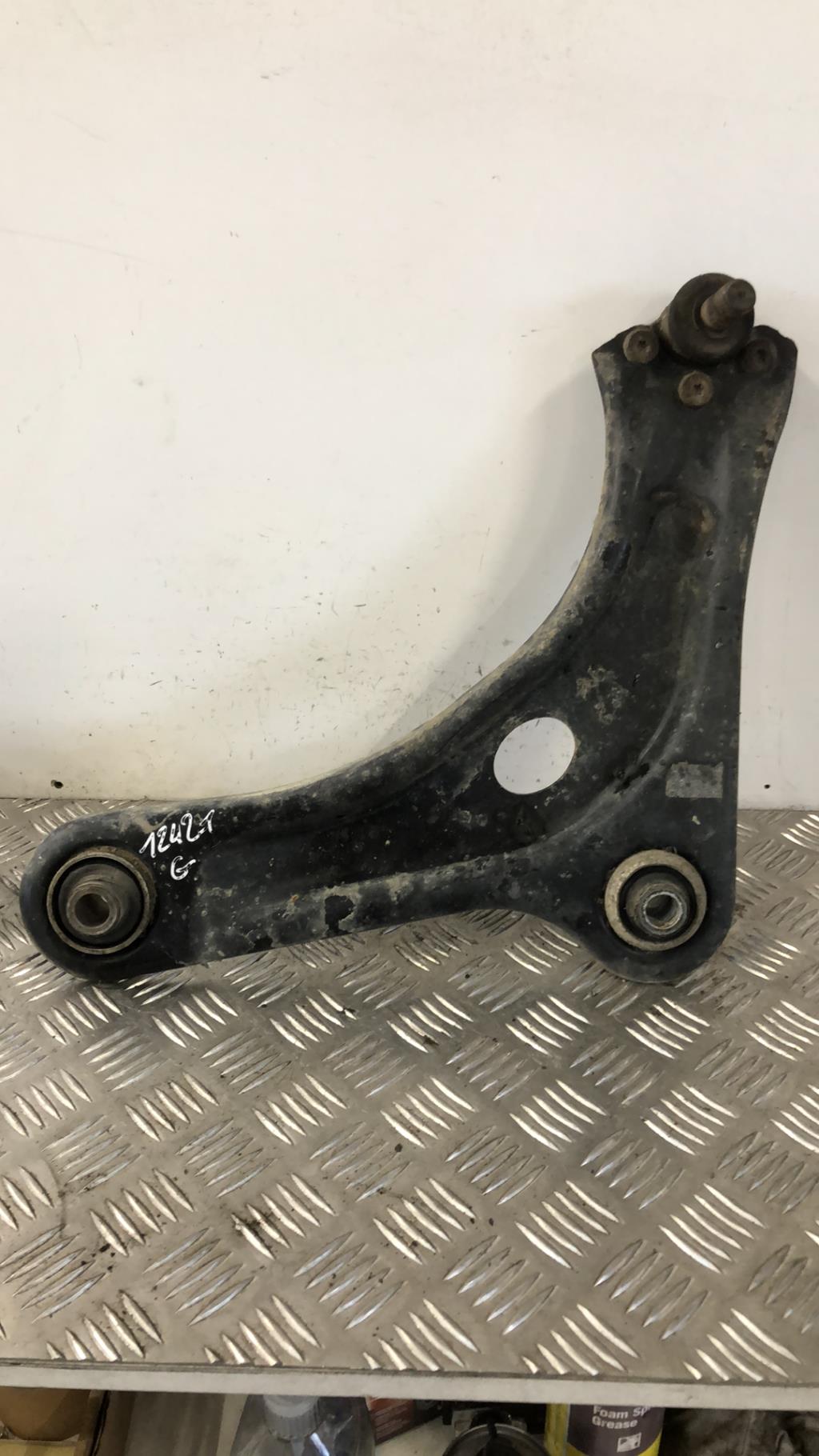 Triangle avant gauche CITROEN C2 PHASE 1  - 1
