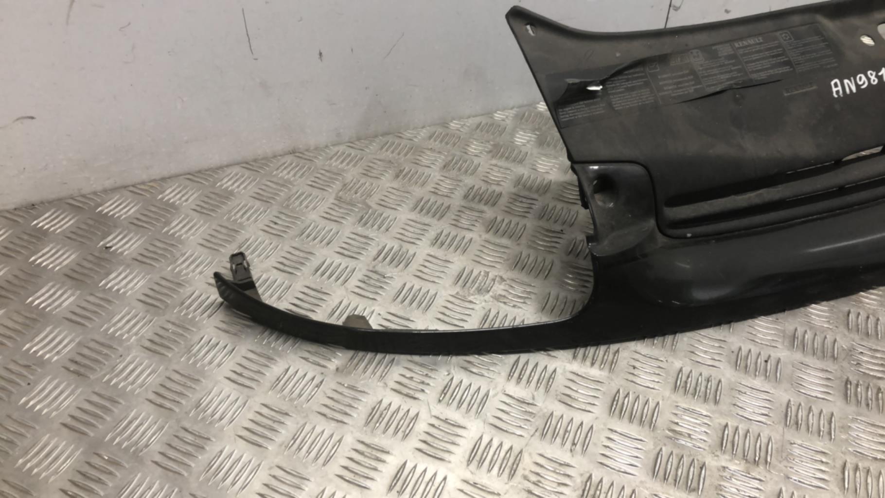Calandre RENAULT CLIO 2 PHASE 1 Diesel - 1