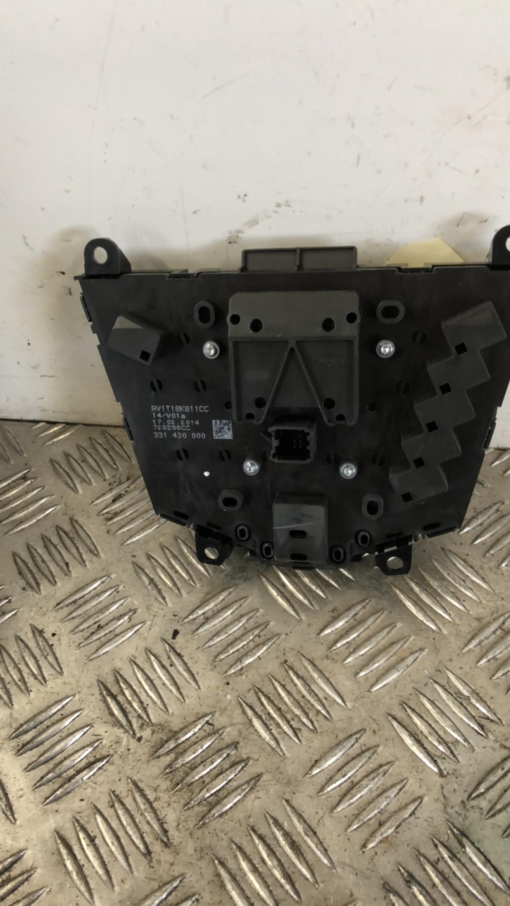 Commande autoradio FORD FIESTA 6 PHASE 2  - 1