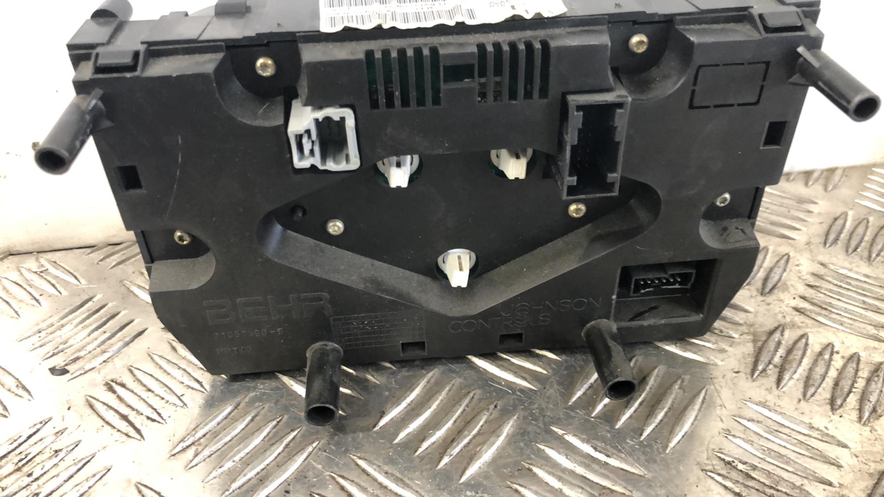 Commande chauffage PEUGEOT 206 PHASE 2 Essence - 1