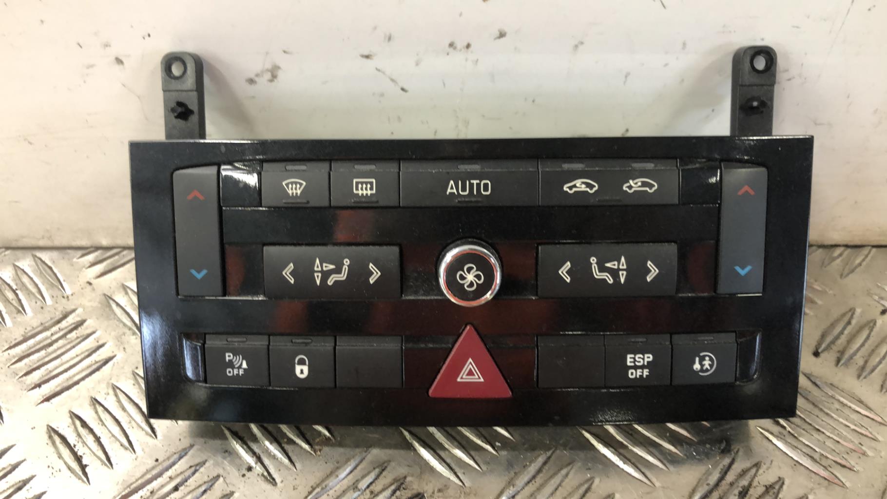 Commande chauffage PEUGEOT 407 PHASE 2  - 1