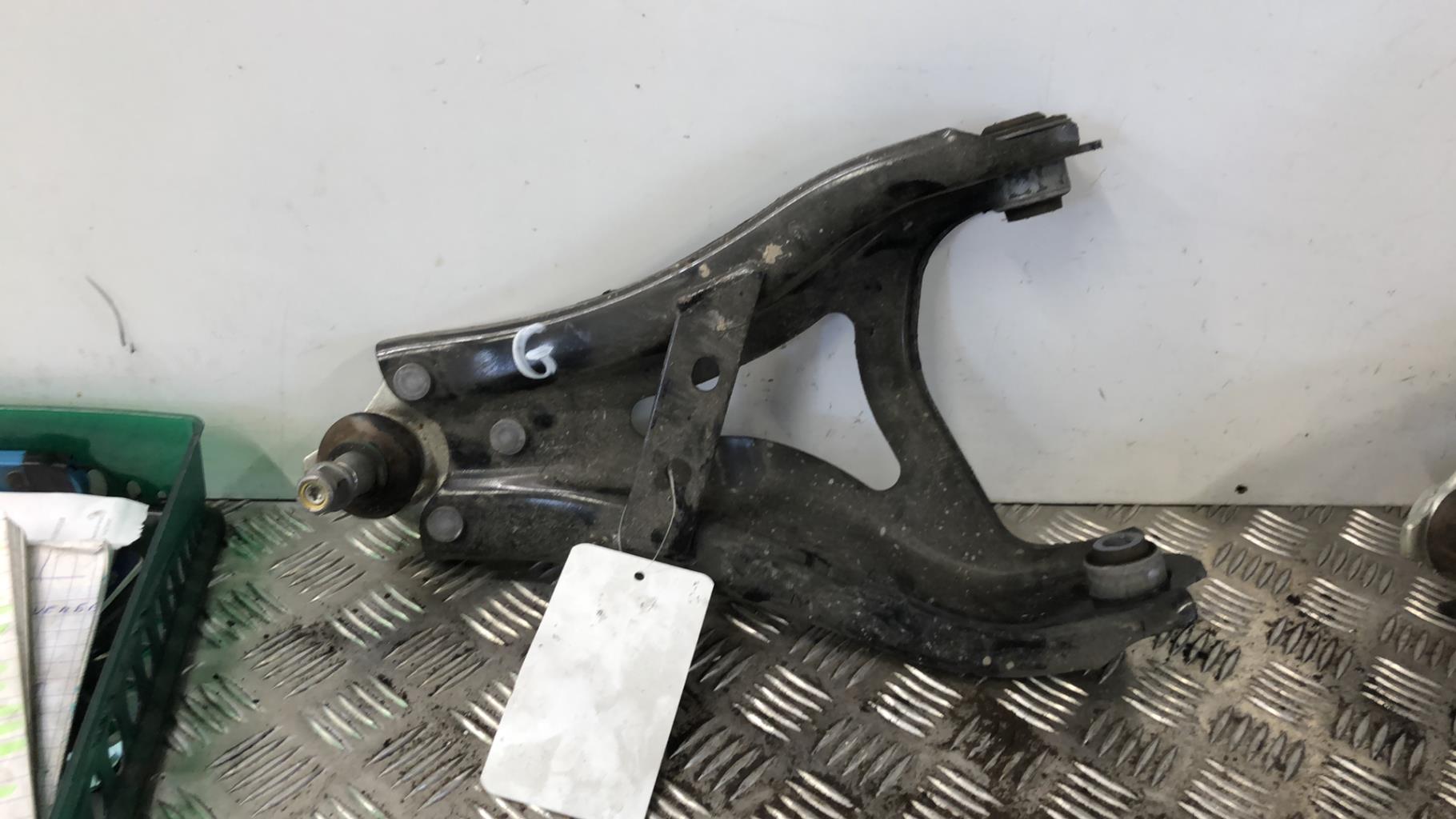 Triangle inferieur avant gauche DACIA DUSTER 2 PHASE 1 Essence/GPL - 1