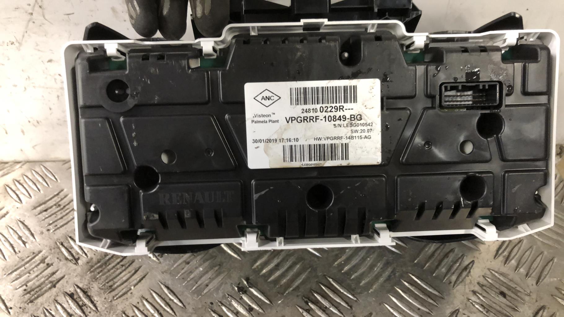 Compteur RENAULT CLIO 4 PHASE 2 Diesel - 1